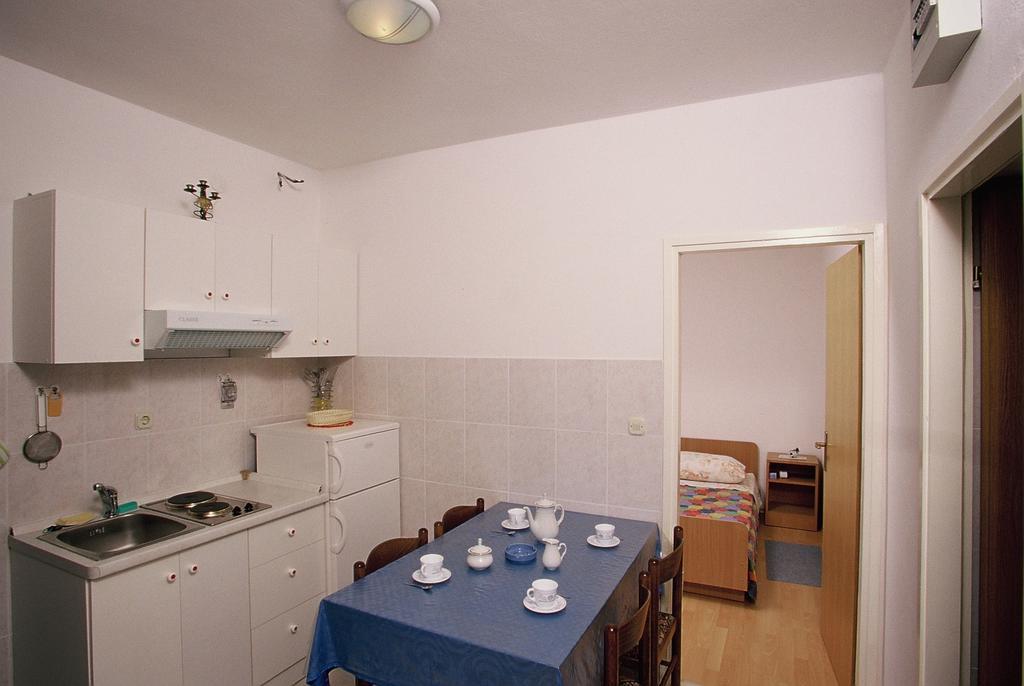سوبيتار Apartments Boljat الغرفة الصورة