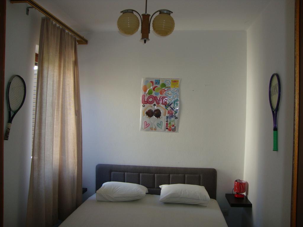 سوبيتار Apartments Boljat الغرفة الصورة