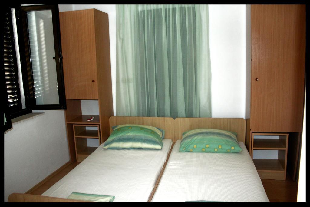 سوبيتار Apartments Boljat الغرفة الصورة